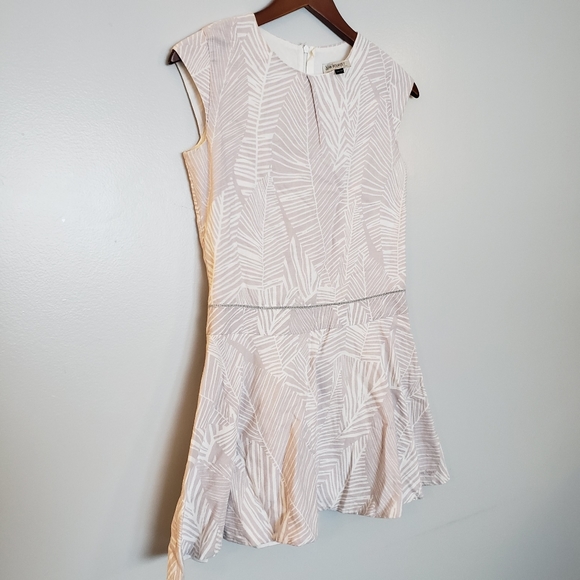 Jean Bourget Girls Fit and Flare Leave Print Dress Size 12 - Picture 2 of 12